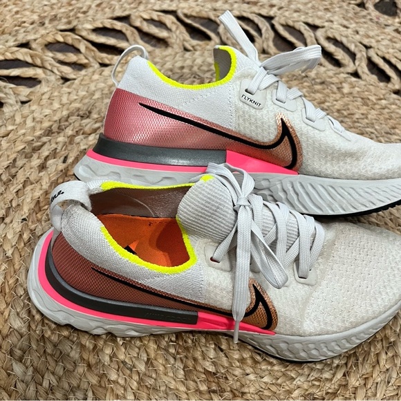 Nike React Infinity Running Shoes Size 9 - Picture 2 of 9